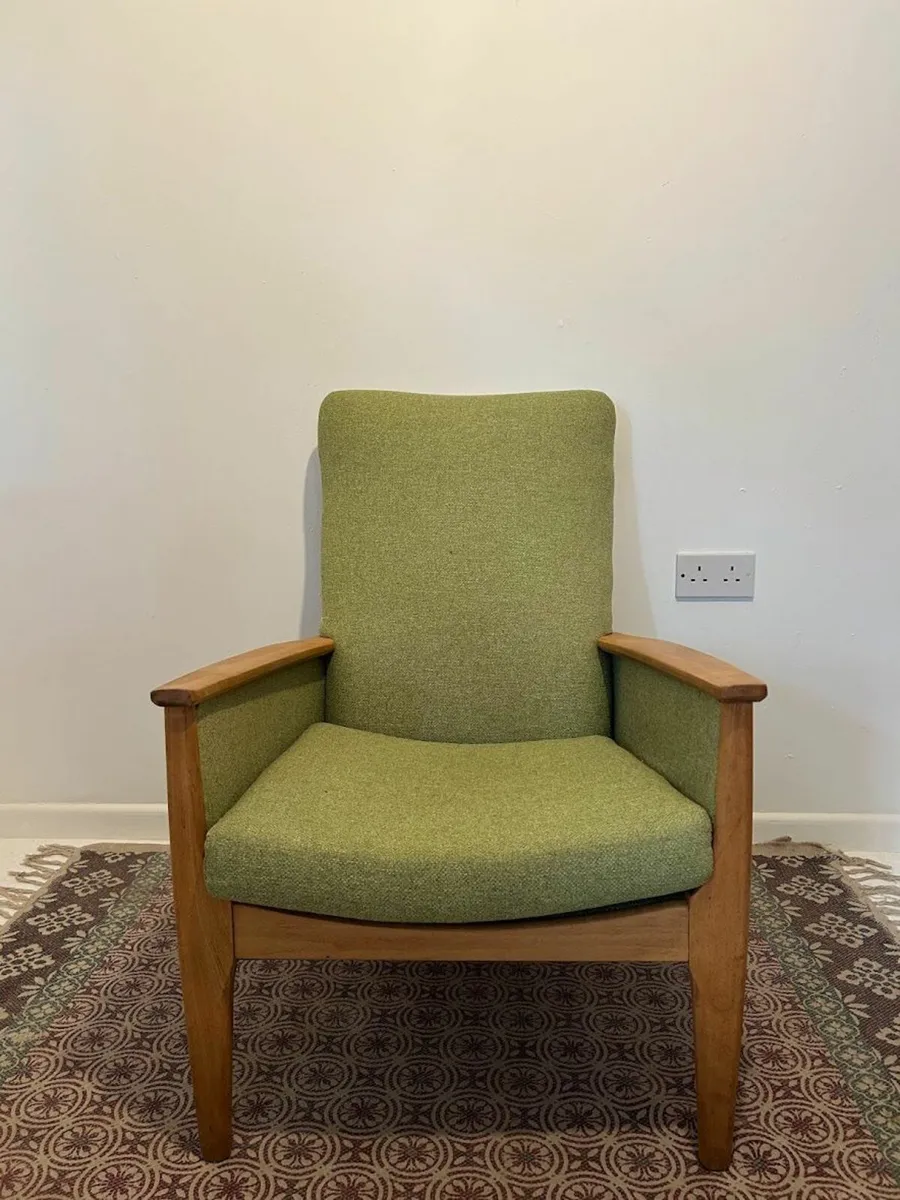 Beautifully Restored Parker Knoll PK988 Armchair - Image 1