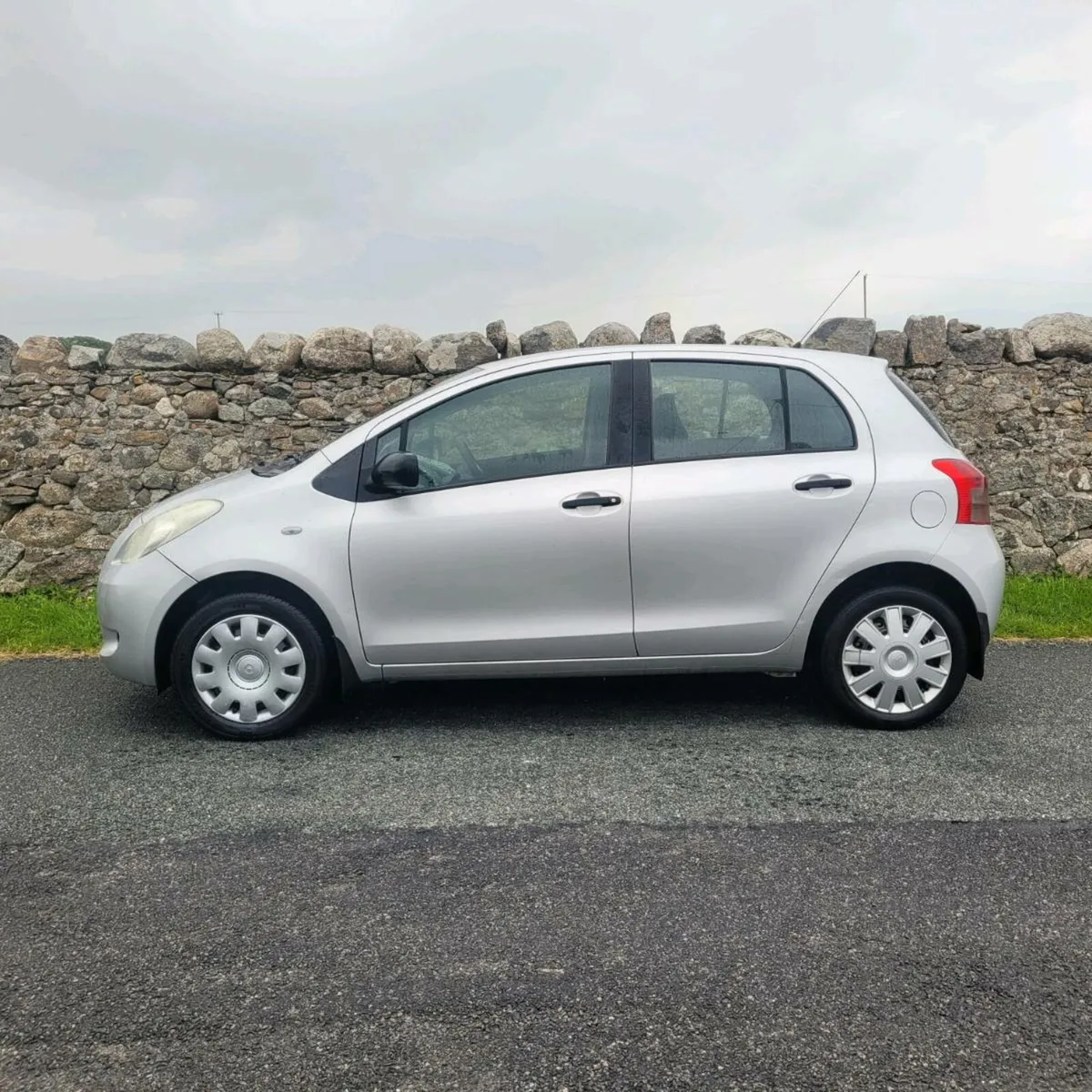 Toyota yaris 1.0cc New Nct.. - Image 3