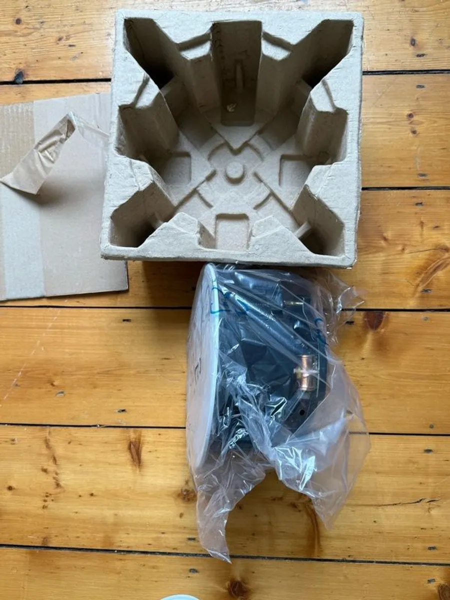 Sonos Sonance ceiling speaker - Image 3