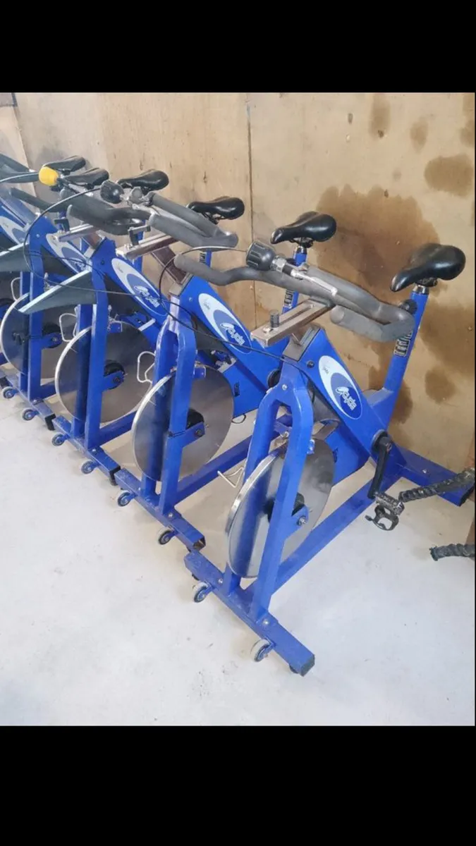 5 NEXT TO NEW PULSE SPIN BIKES - Image 1