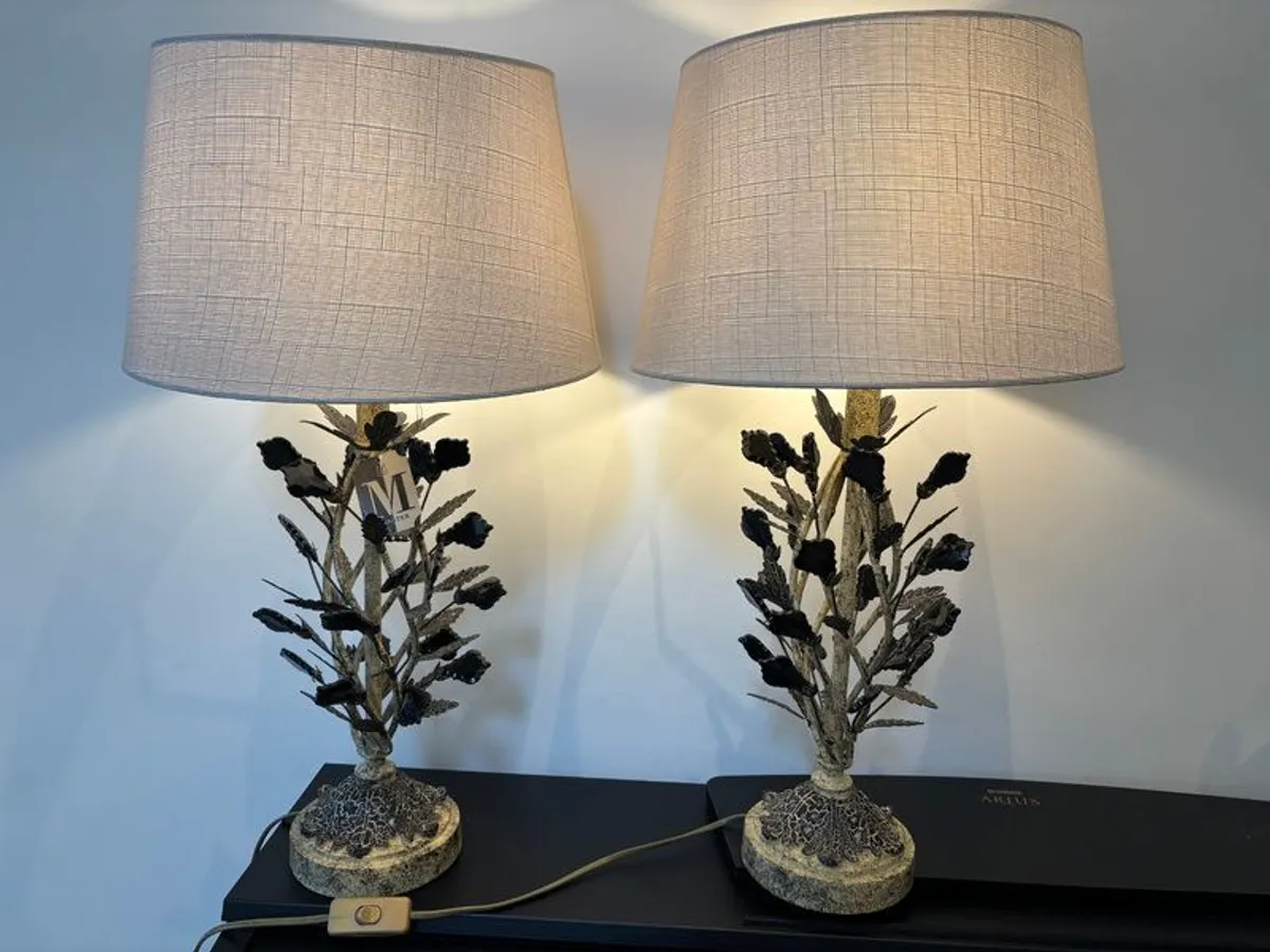 Ornate Table Lamps x 2 - Image 1