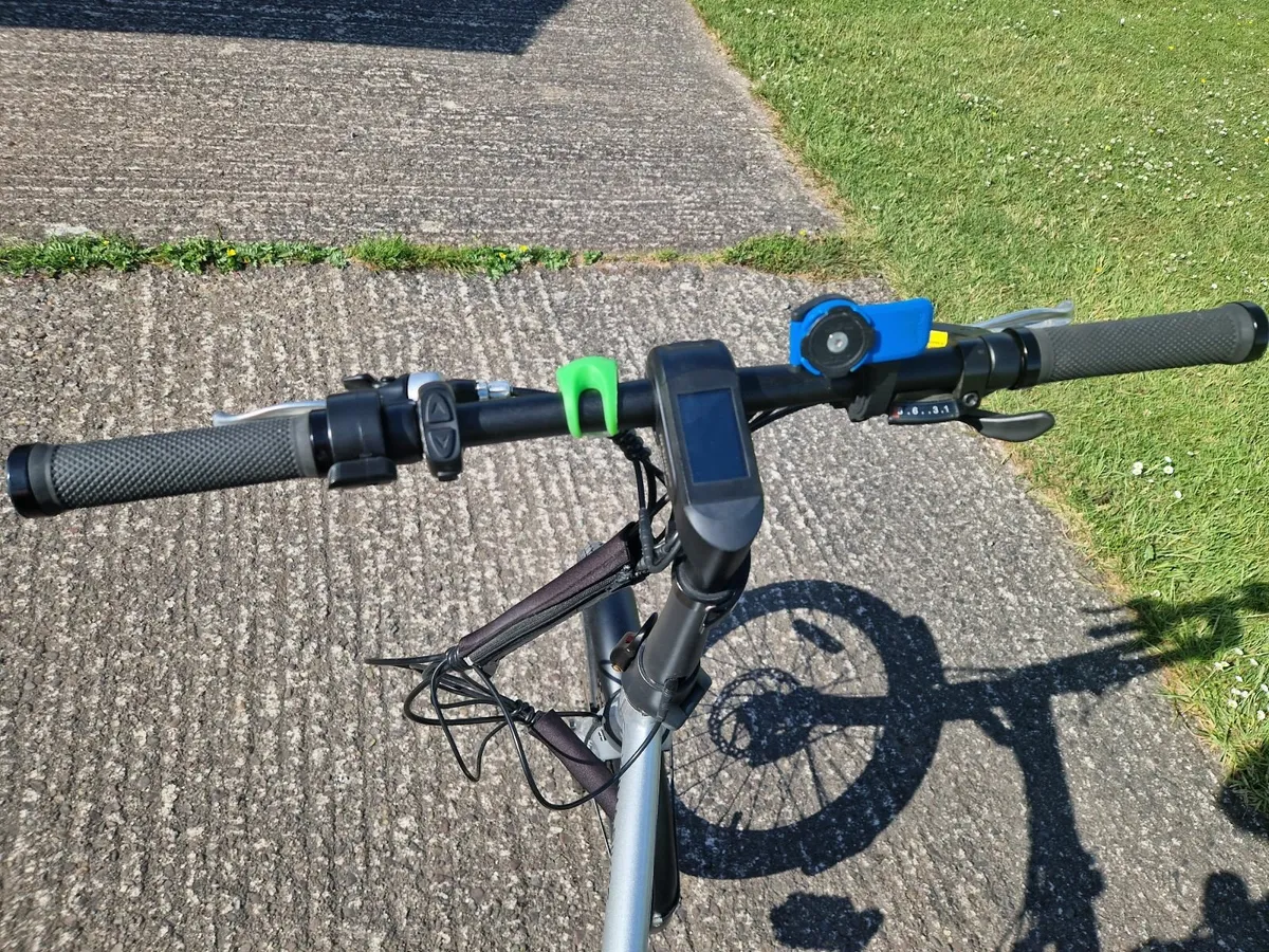 Kuma F1 folding electric bike - Image 3