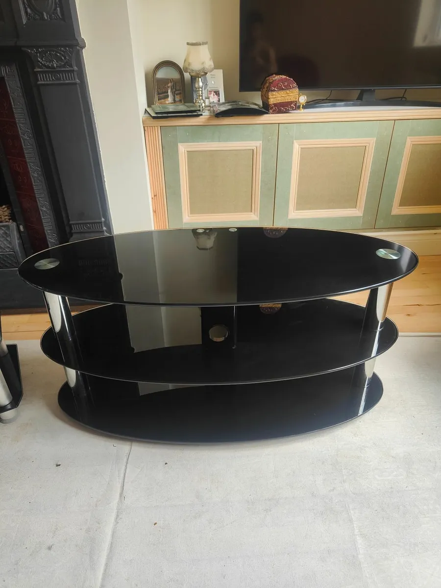 Tv stands - Image 1