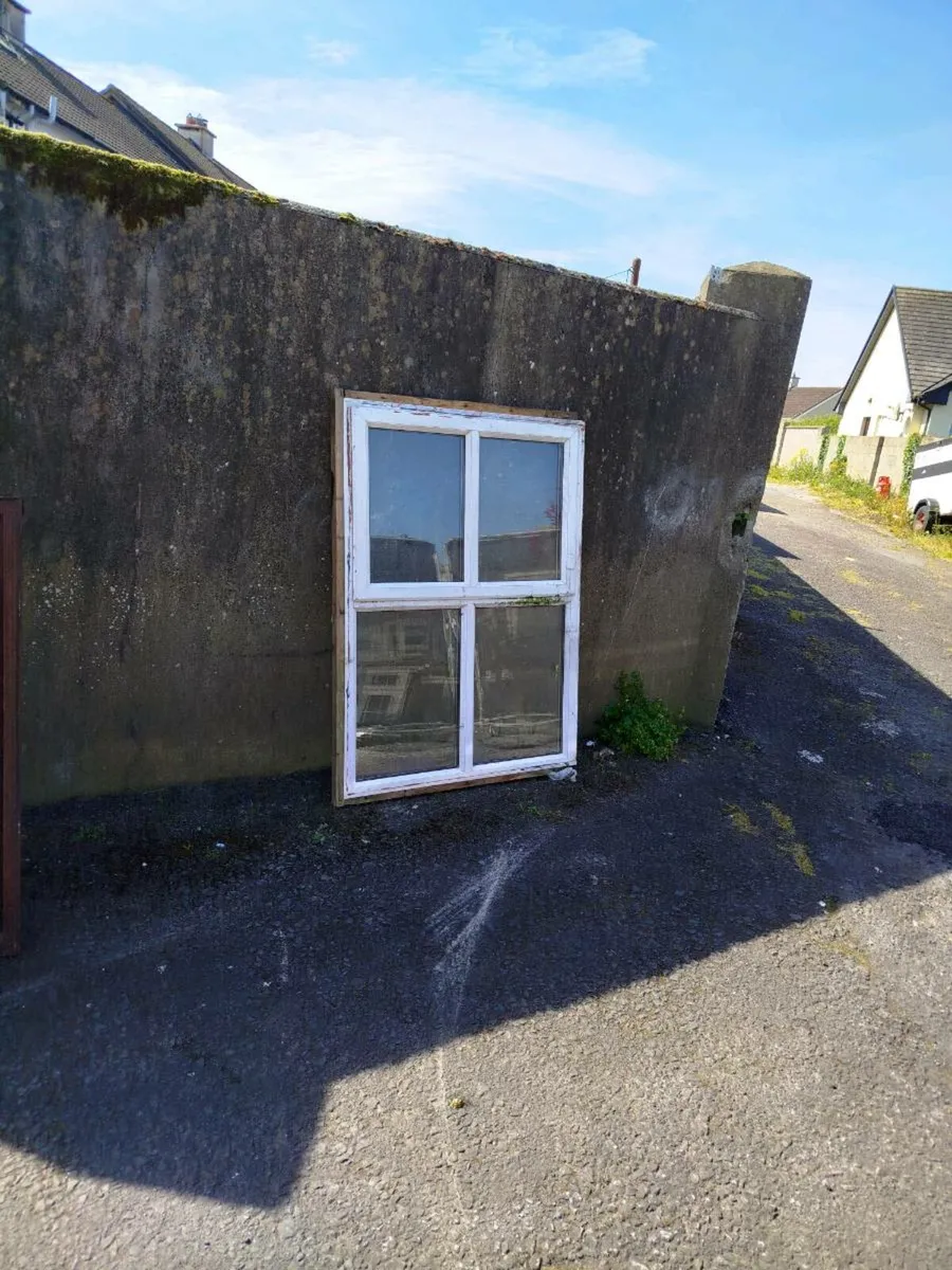 WHITE PVC WINDOW