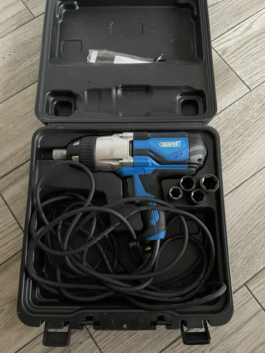 Draper Impact Wrench Kit 1/2" 480Nm 4 x Sockets - Image 2