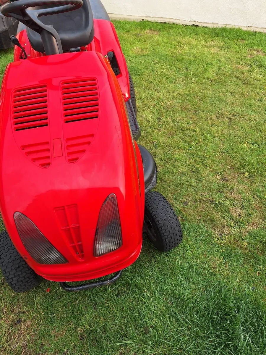 Castel lawnmower - Image 3