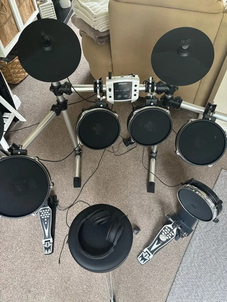 Millenium electric drum set - Image 1
