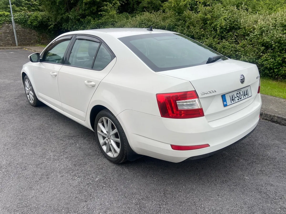 2014 Skoda Octavia 1.6 Tdi Elegance - Image 4