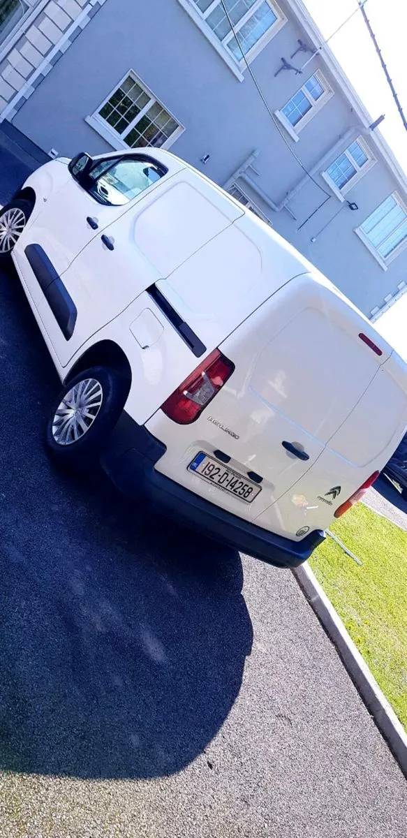 Citroen berlingo,  1.6hdi,  clean van Just tested - Image 2