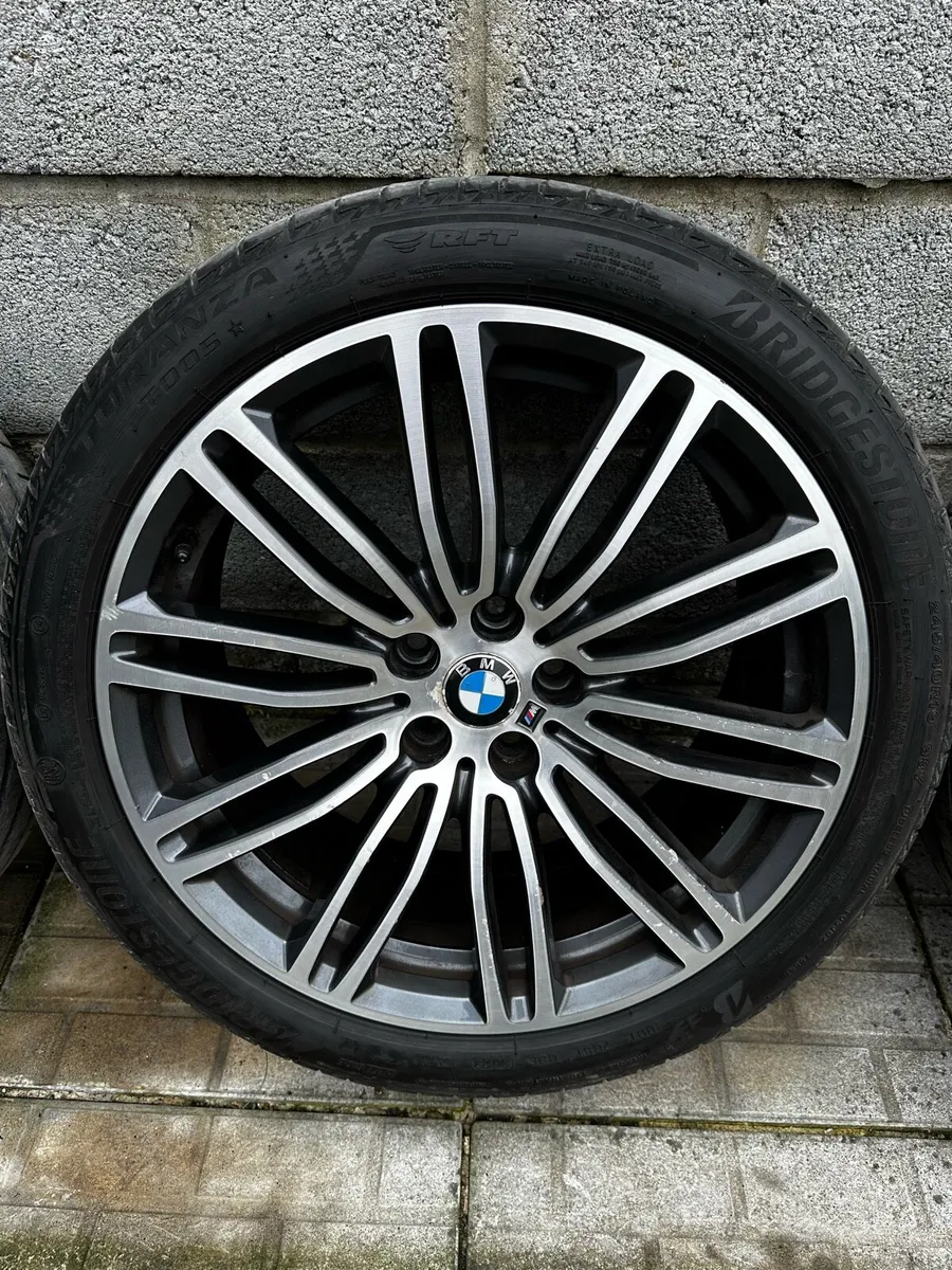 Genuine BMW 19” 664m Alloys Great Tyres - Image 3