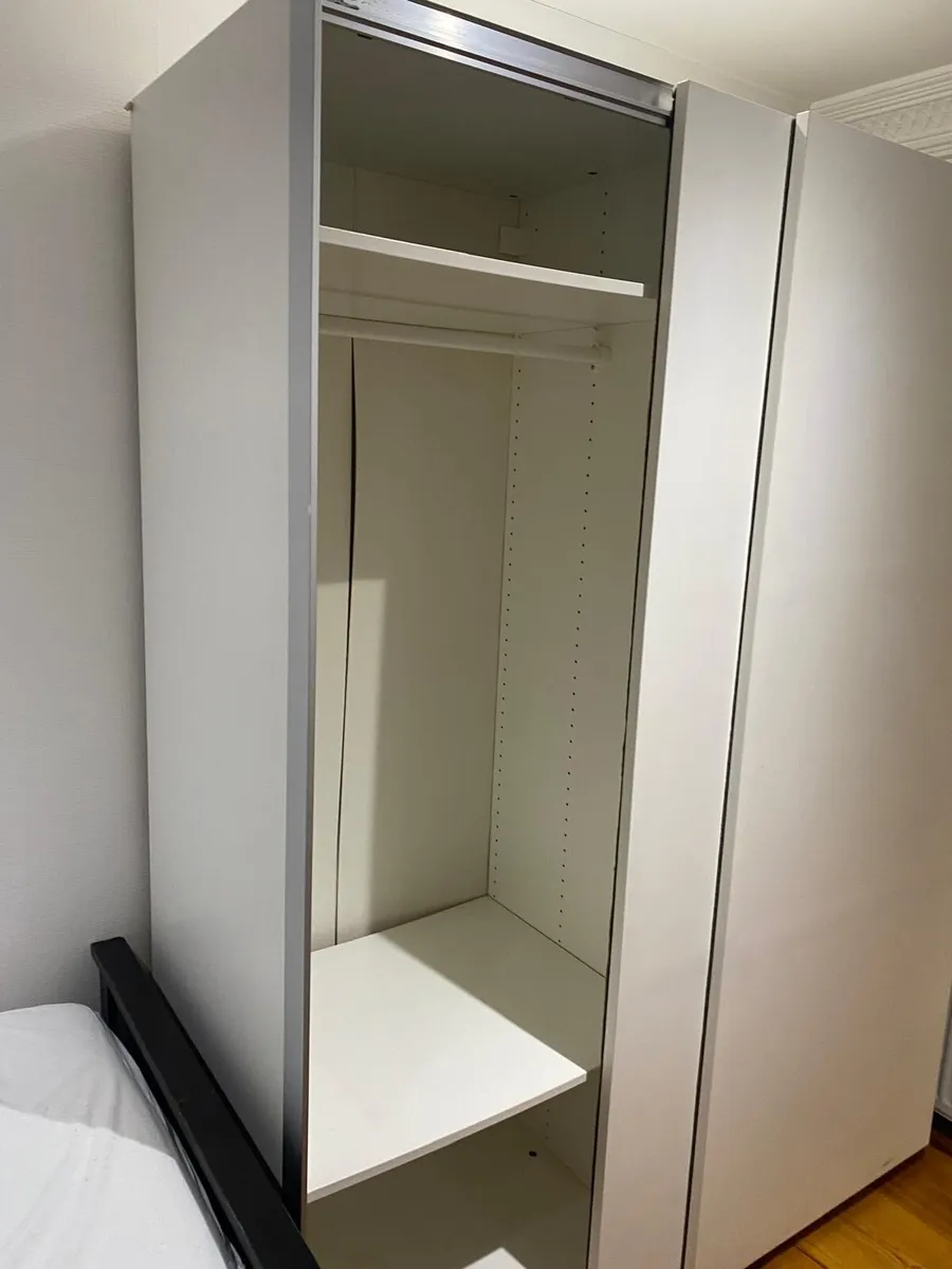 Sliding ikea wardrobe - Image 1