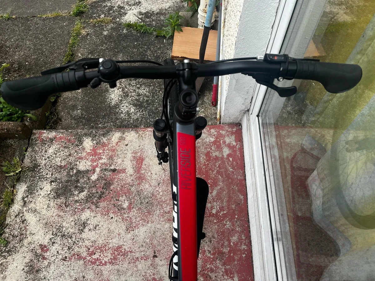Hybrid Bike - Image 3