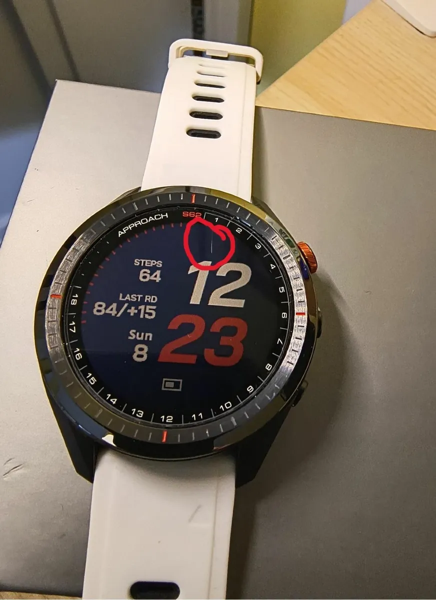 Garmin Approach S62 Golf Watch - Image 3