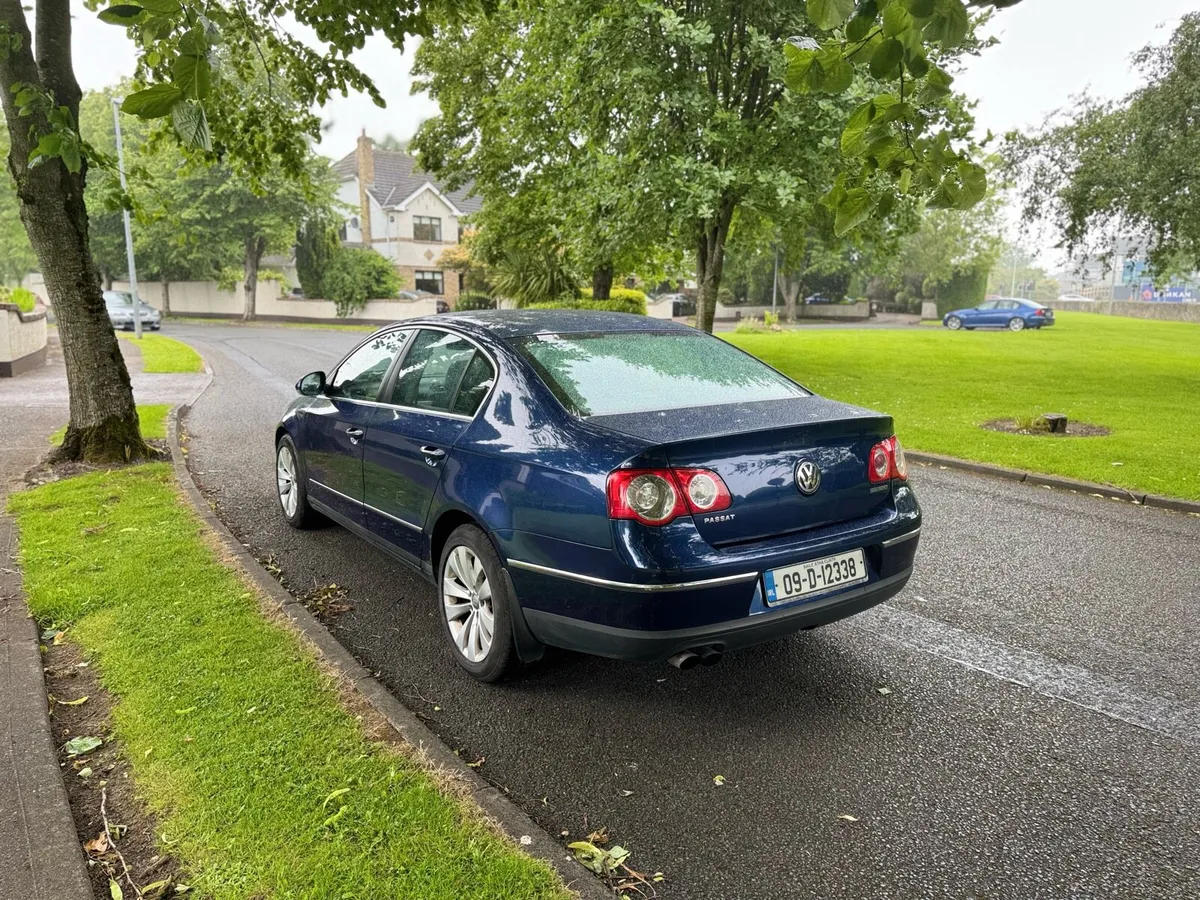 Volkswagen Passat 2.0tdi - Image 3