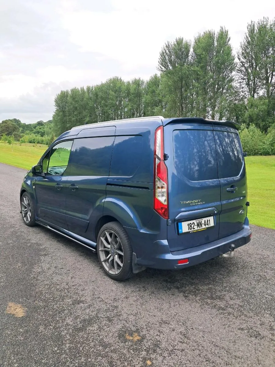 Ford Transit Connect - Image 3