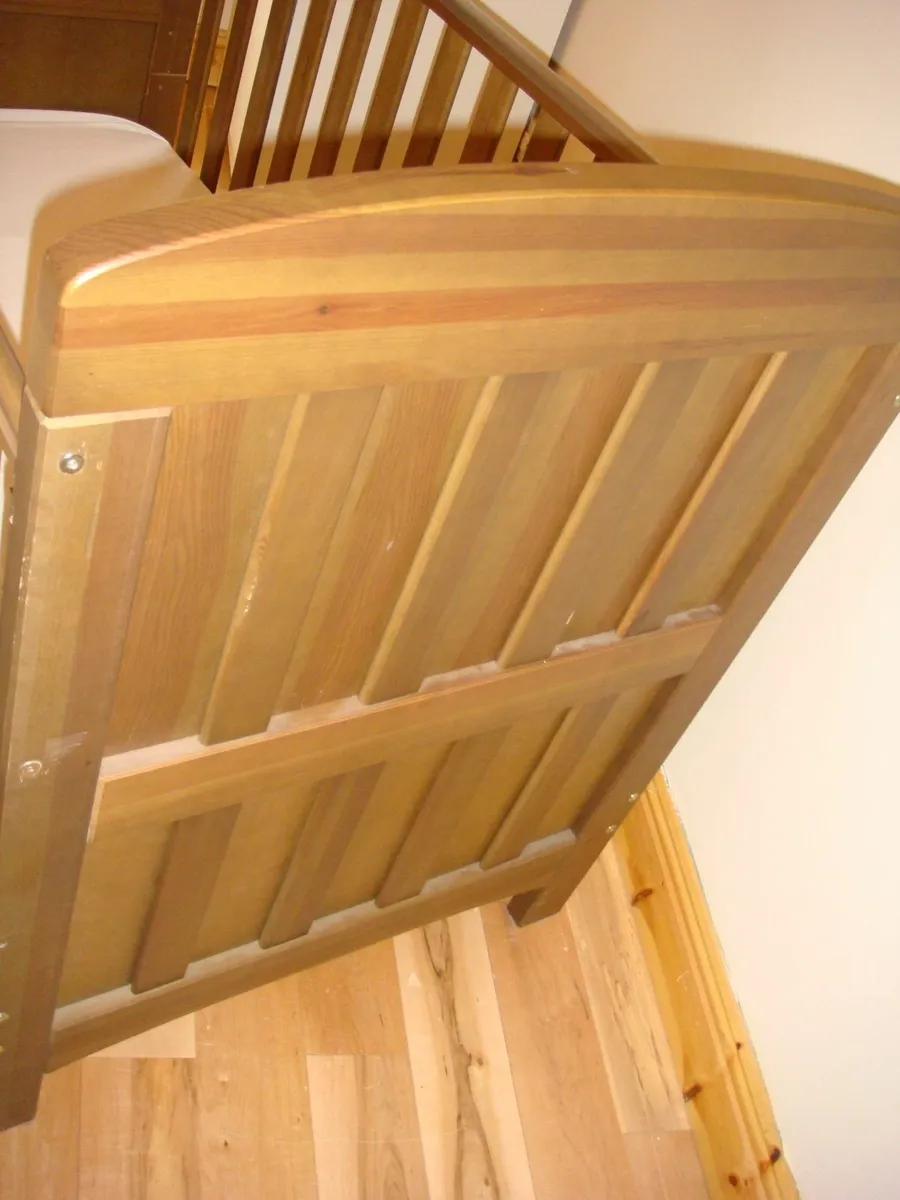 Cot - Image 3