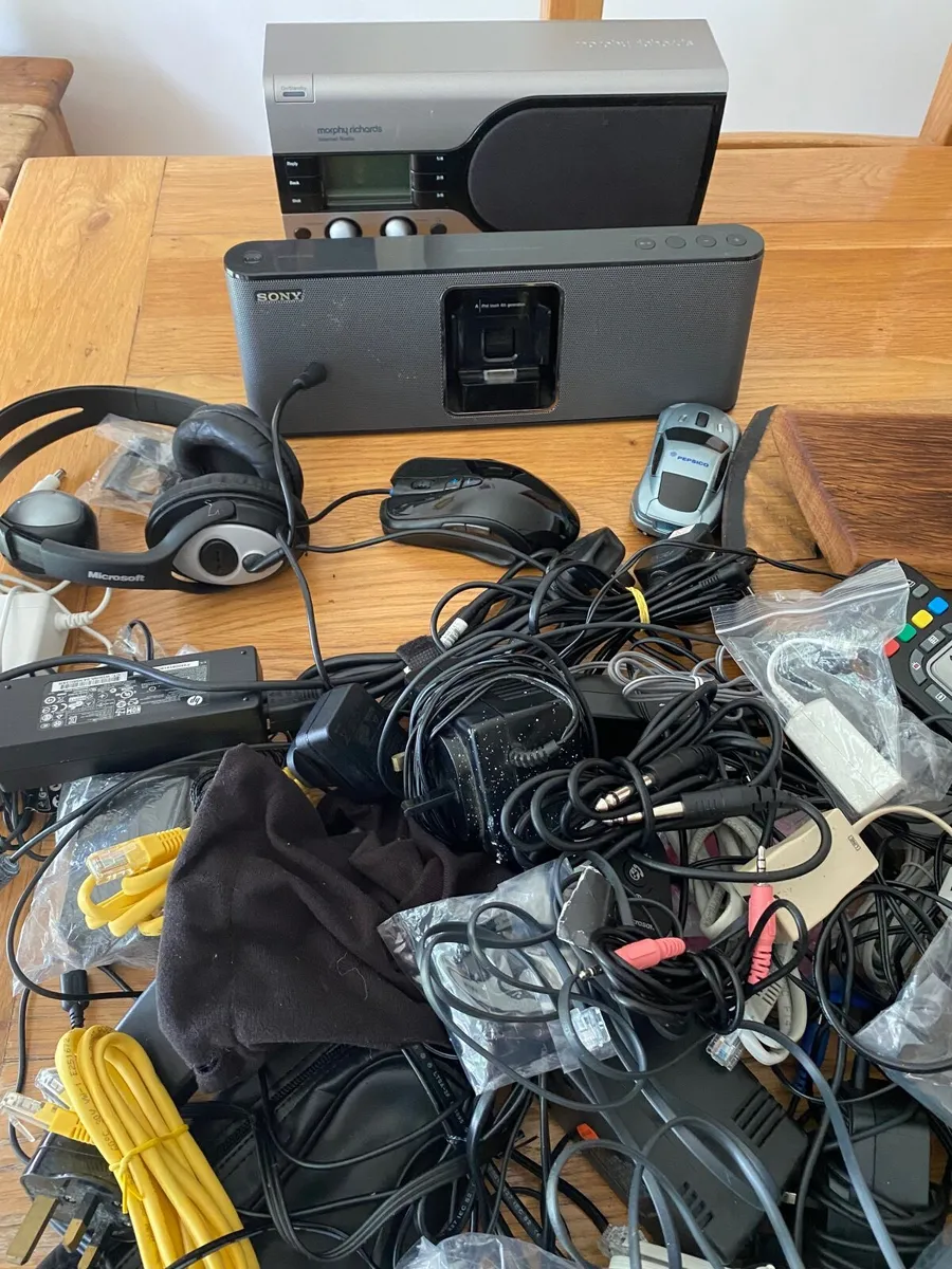 Selection of leads, wires, old electrics