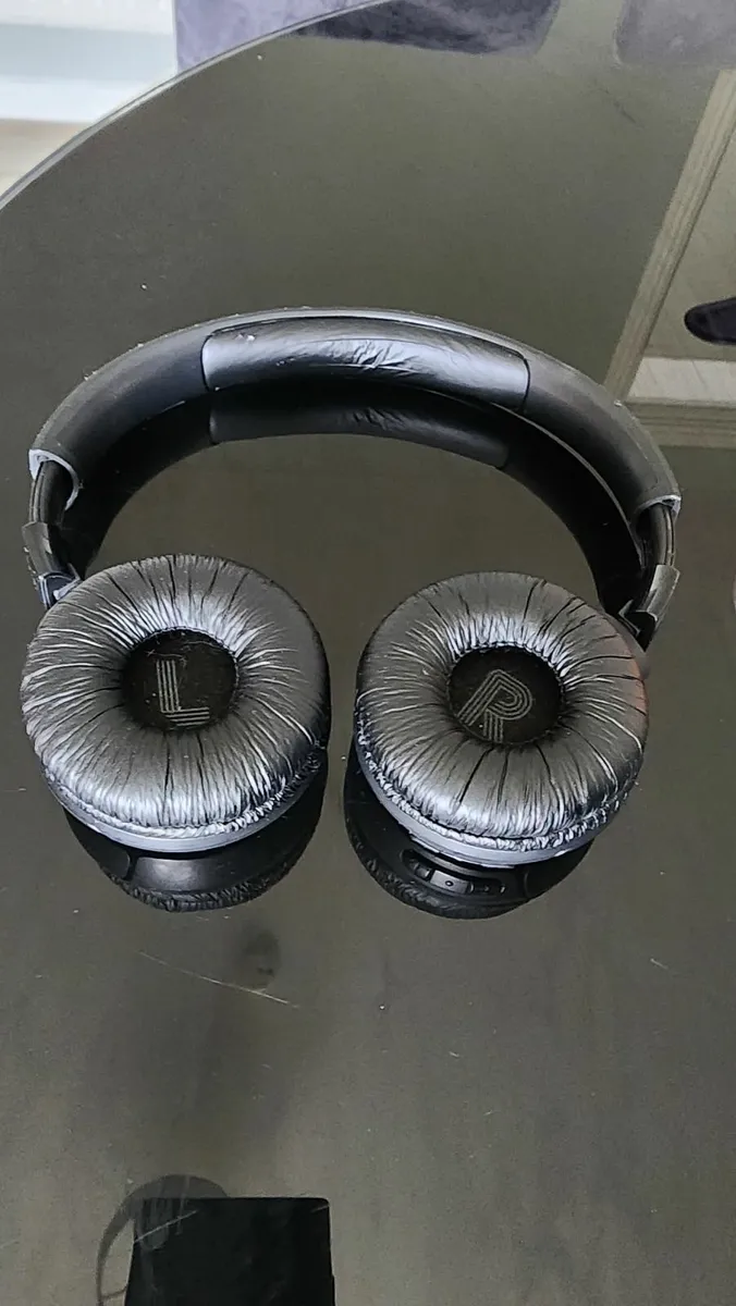 🎧 JBL Tune 520BT Wireless Headphones - Image 2