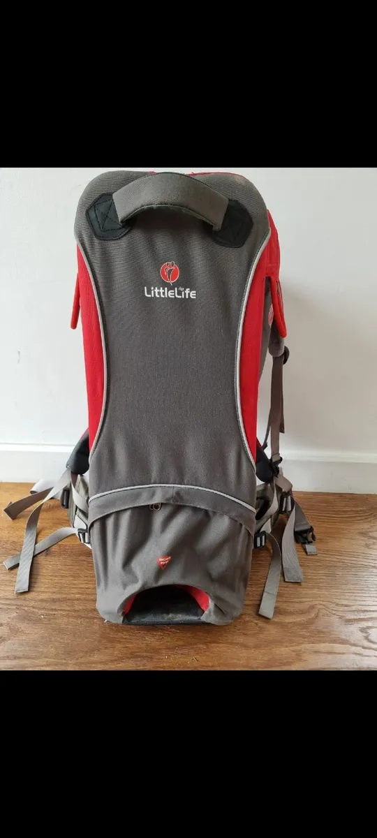 Little Life toddler carrier trekking - Image 1
