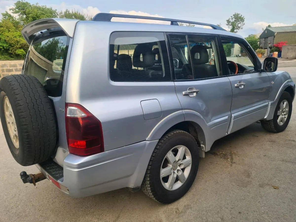 Mitsubishi  pajero - Image 4