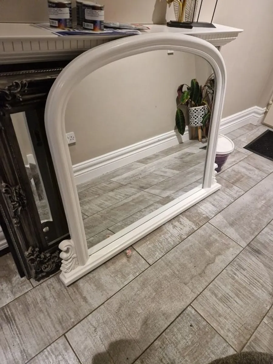 Mirror - Image 1