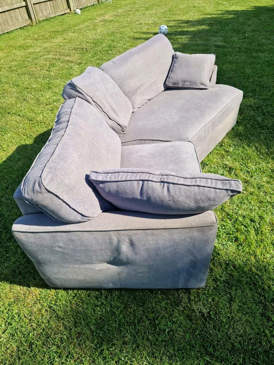 Angled corner sofa - Image 3