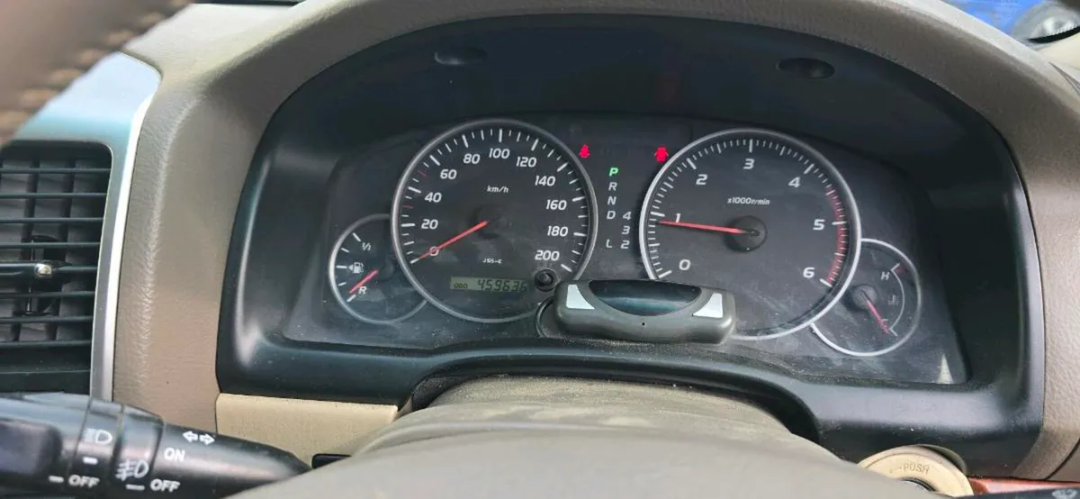 Toyota landcruiser crewcab 08 tested 9/25 - Image 3