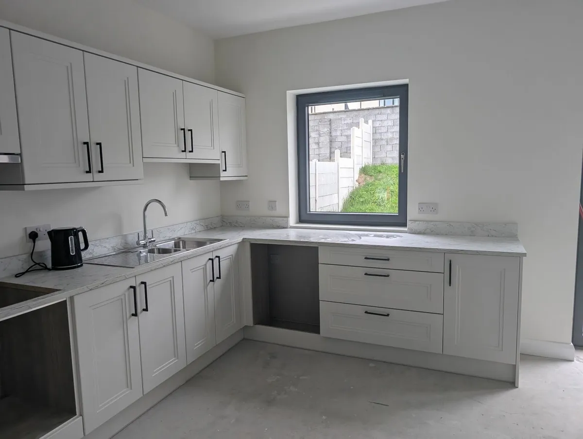 Brand new Bespace Kitchen - Image 3