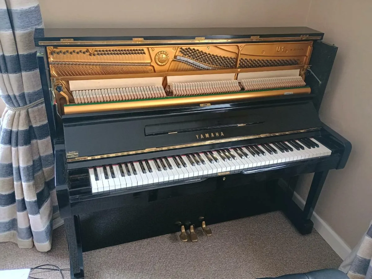 Yamaha U1 upright piano - Image 2