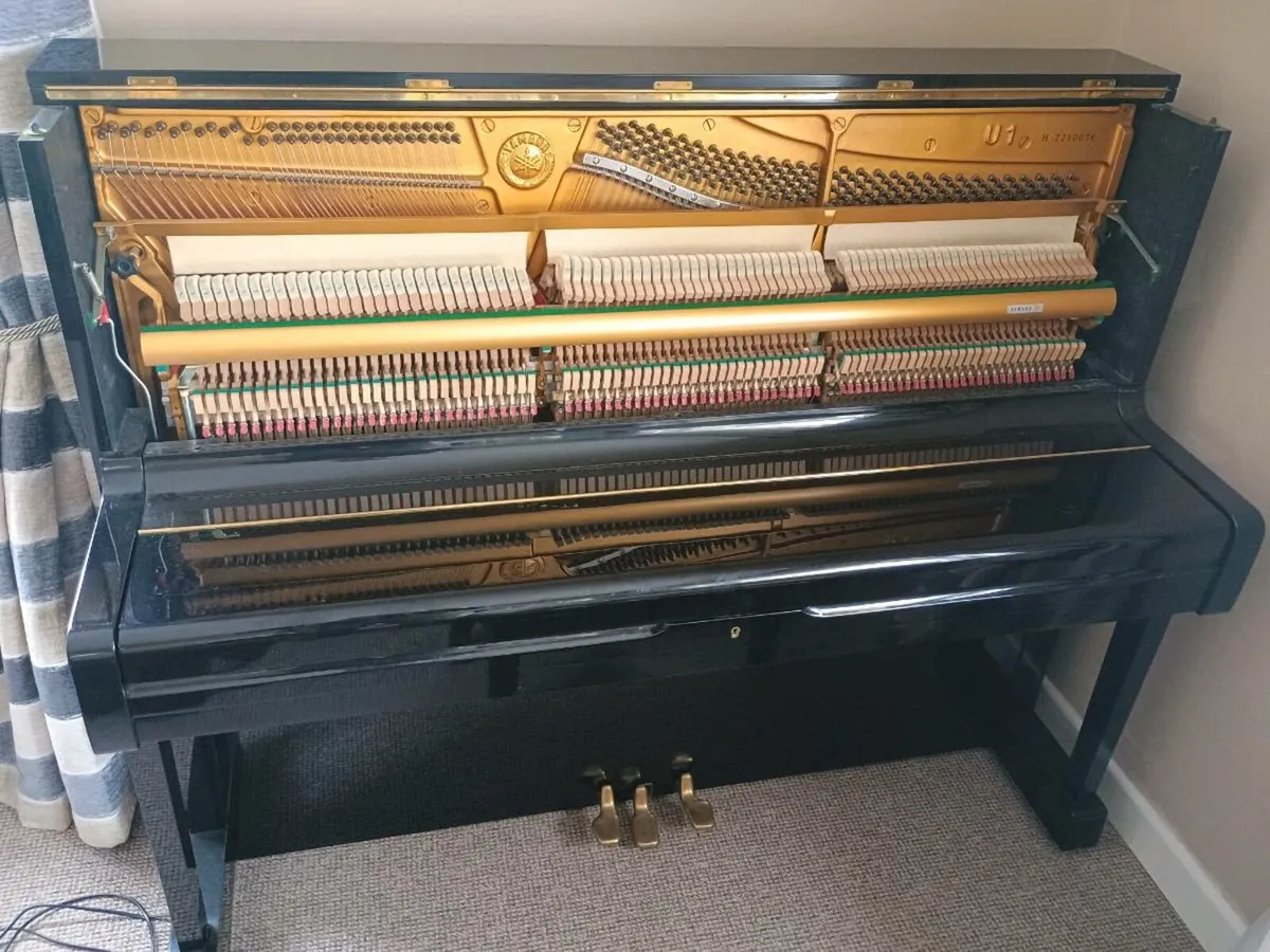 Yamaha U1 upright piano - Image 3