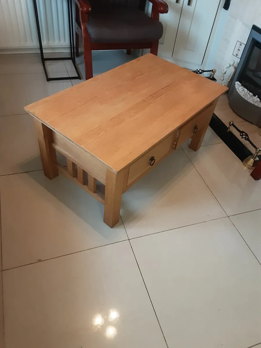 Coffee table - Image 1