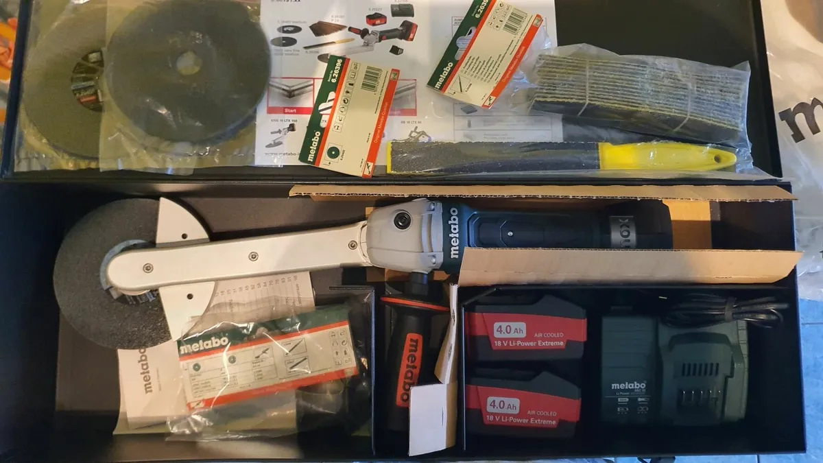Metabo Cordless 18V Fillet Weld Grinder Kit - Image 4