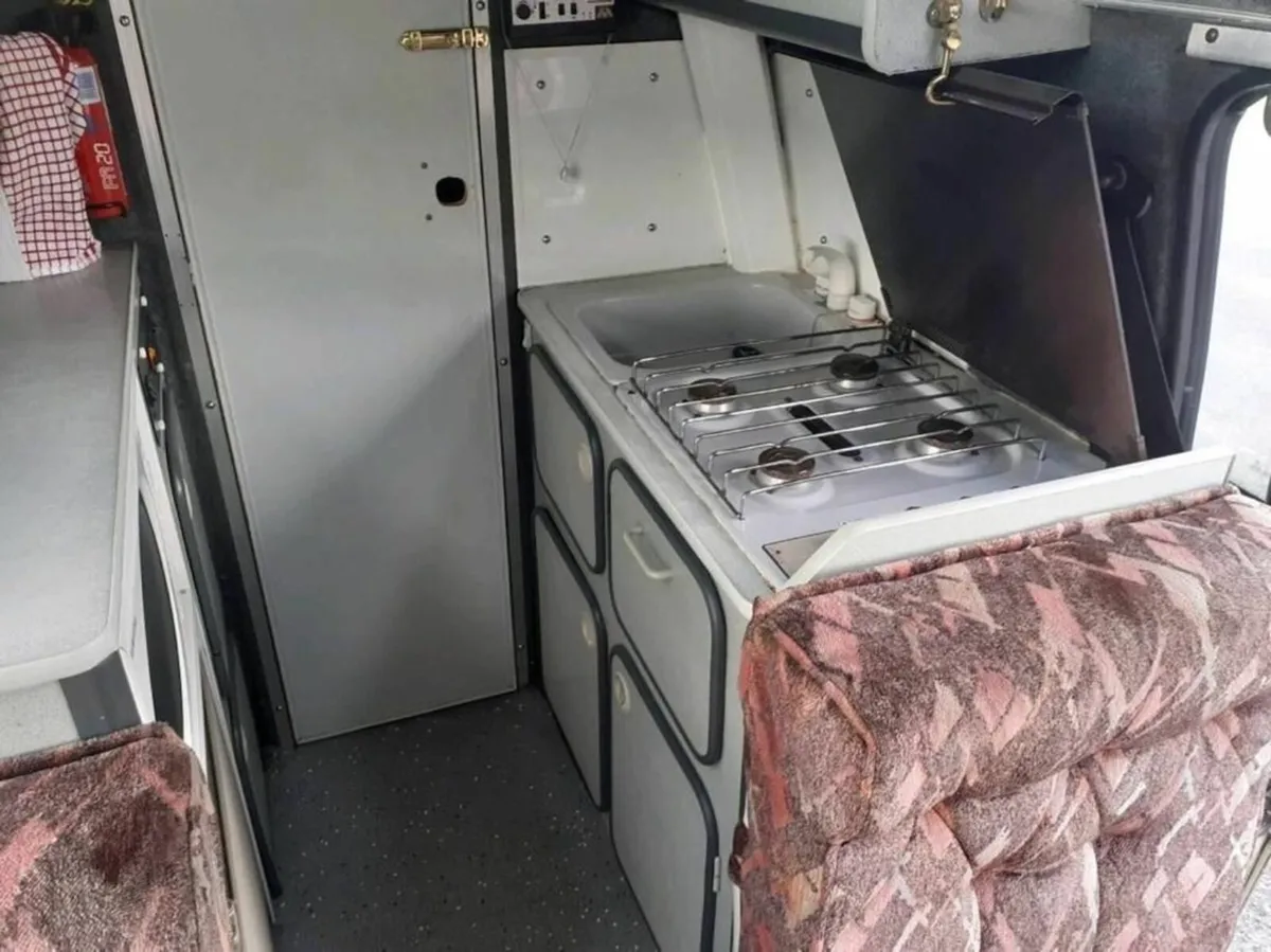 Campervan - Image 4