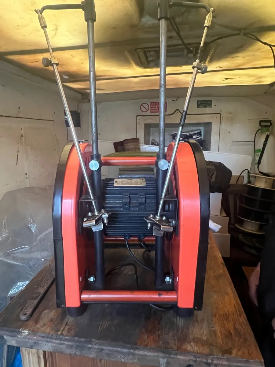 Sheep shearing grinder - Image 2