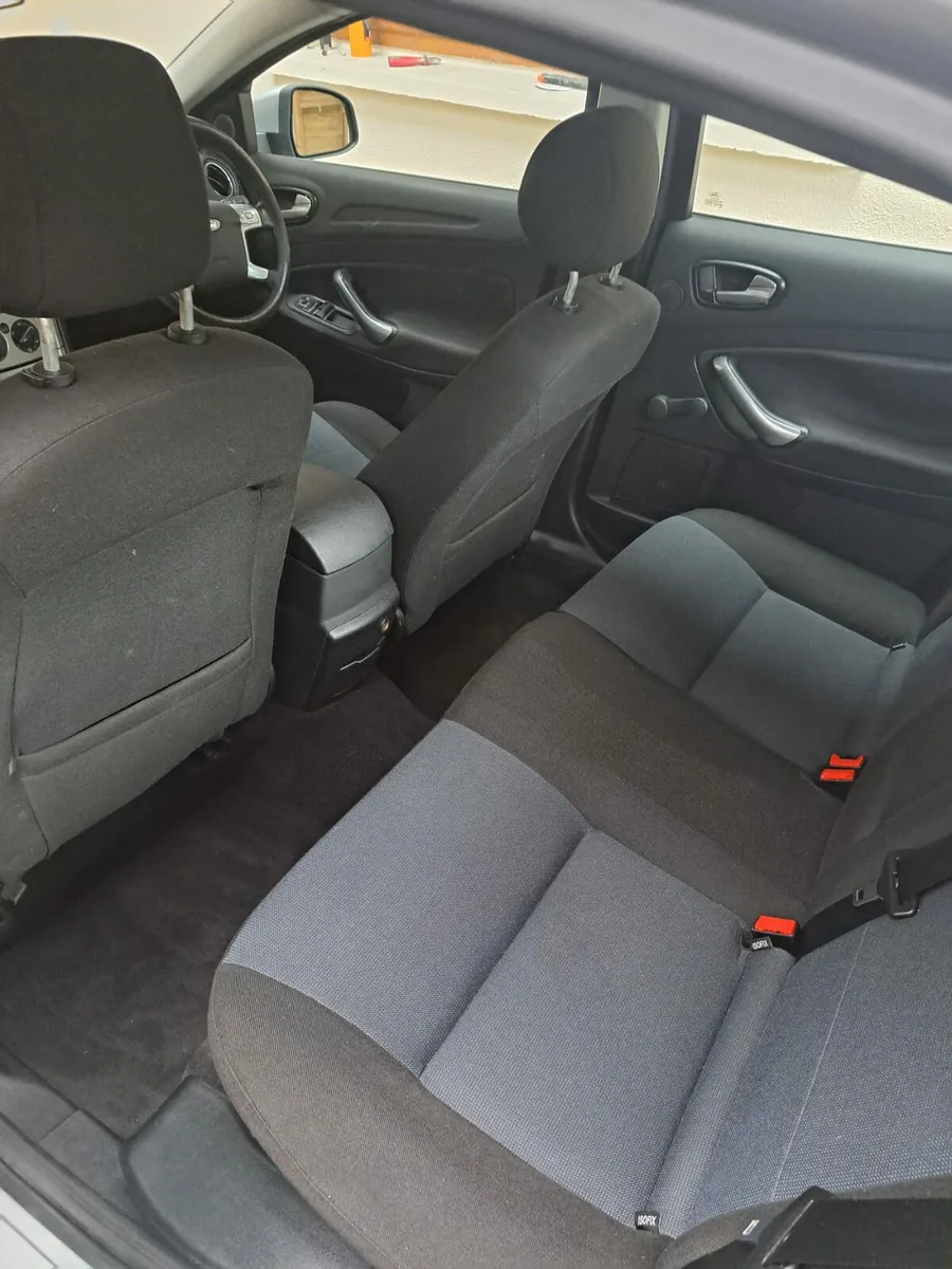 !! 09  NCTD AND TAXED SUPER LOW MILES ONLY 55TH !! - Image 3