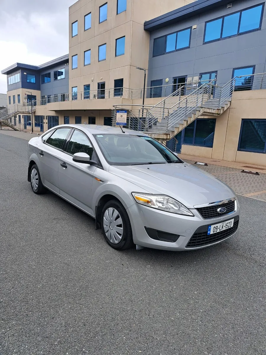 !! 09  NCTD AND TAXED SUPER LOW MILES ONLY 55TH !! - Image 1