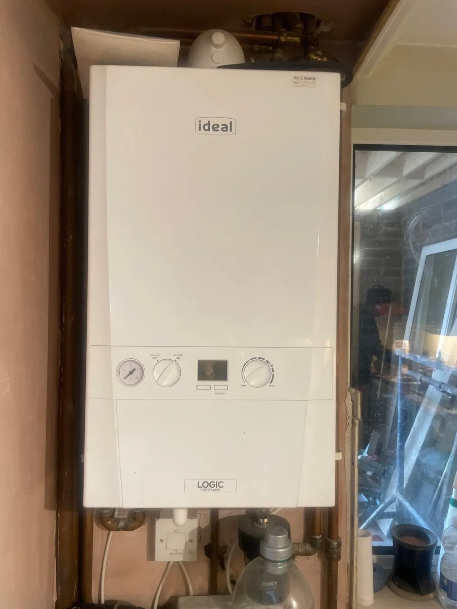 Ideal logic system s24IE