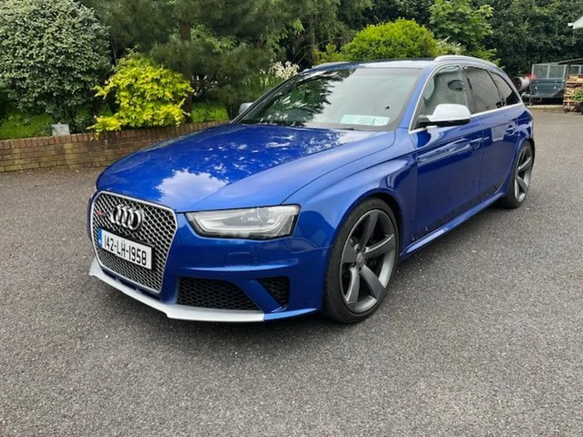 2014 Audi RS4 Avant Sepang Blue Sport Pack - Image 4