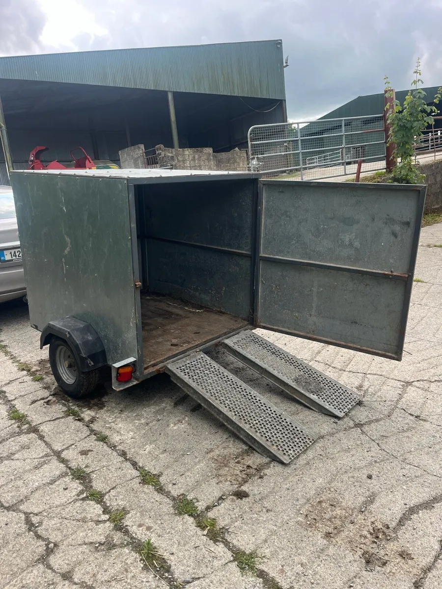 Box car trailer - Image 1
