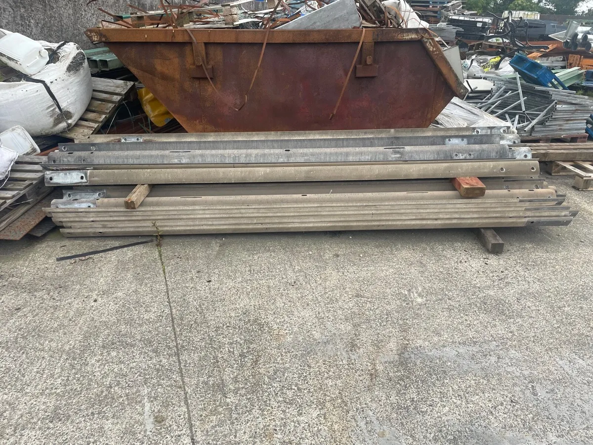 Crash Barriers - Image 3