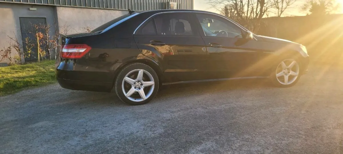Mercedes E220cdi BluEfficiency Auto TAX & NCT - Image 4