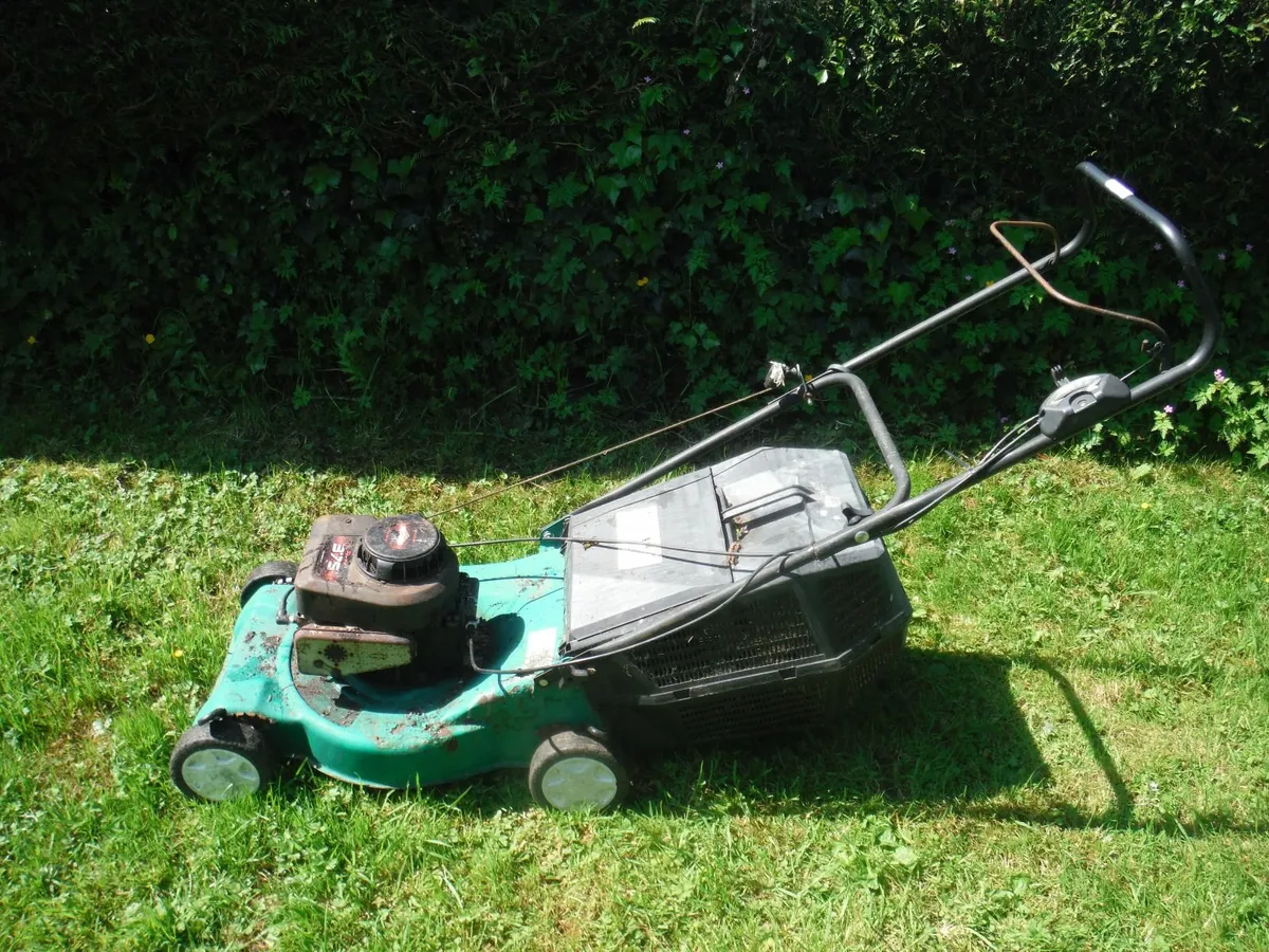 Lawnmower