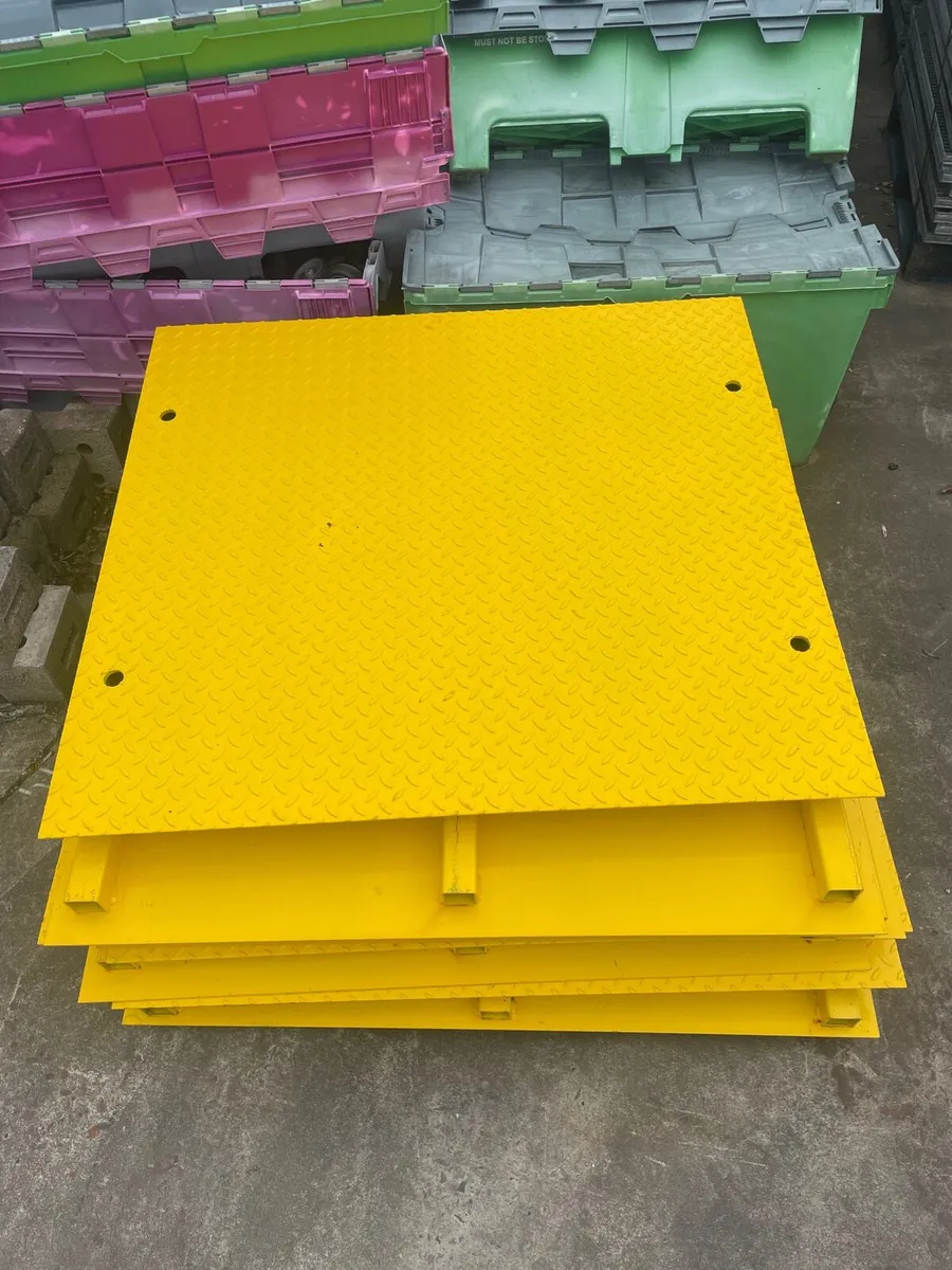 Chequer Plate Sheets - Image 1