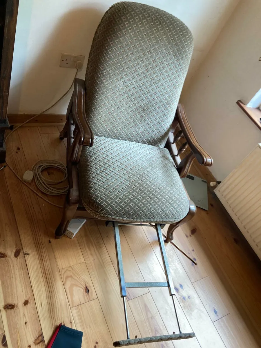 House Clear out of furnithre - Image 4
