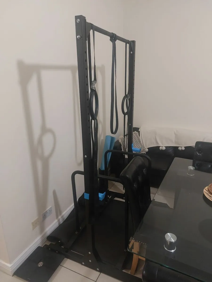 Squat rack with pull-up bar - Image 2