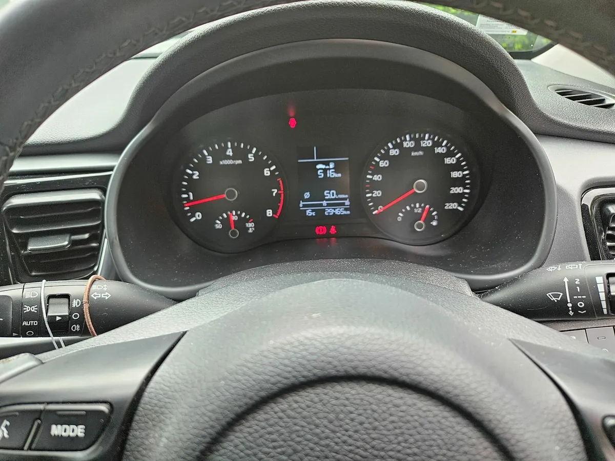 Kia Rio 2022 - Image 2