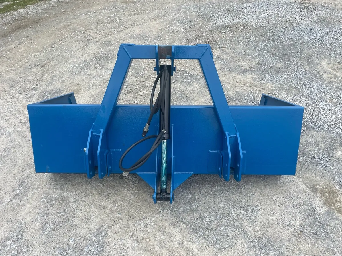 6 foot Fleming power box - Image 1