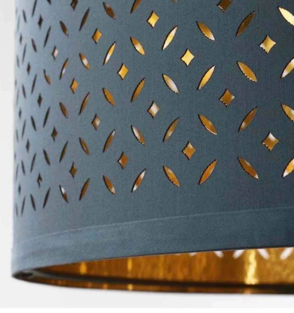 Blue brass colour lamp shade 59cm - Image 2