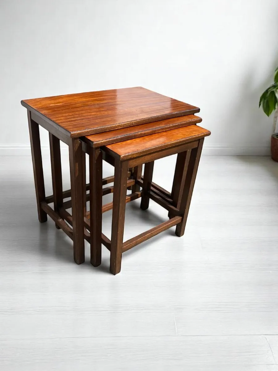 Nest of Tables - Antique - Mahogany. - Image 2