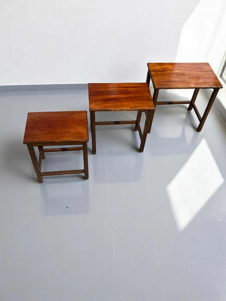 Nest of Tables - Antique - Mahogany. - Image 4